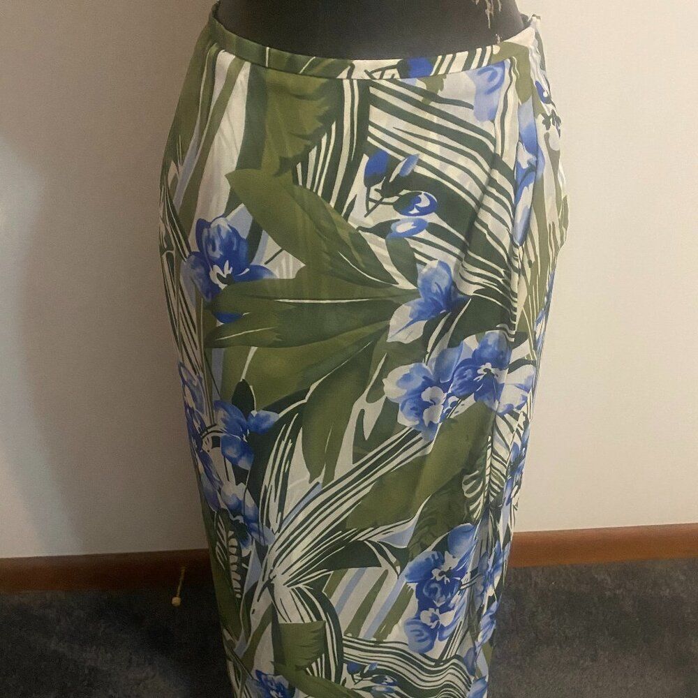 Kasper Green/Blue/White Floral faux wrap front skirt, size 12